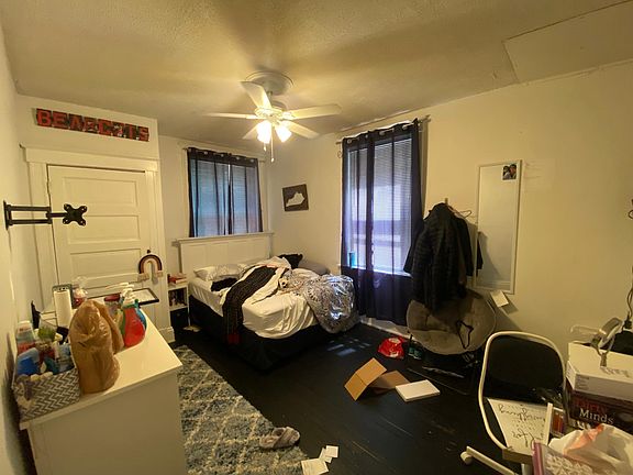 5th image of 2364 Stratford Ave