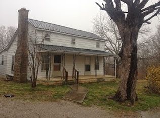 1400 Kettle Creek Rd, Burkesville, KY 42717