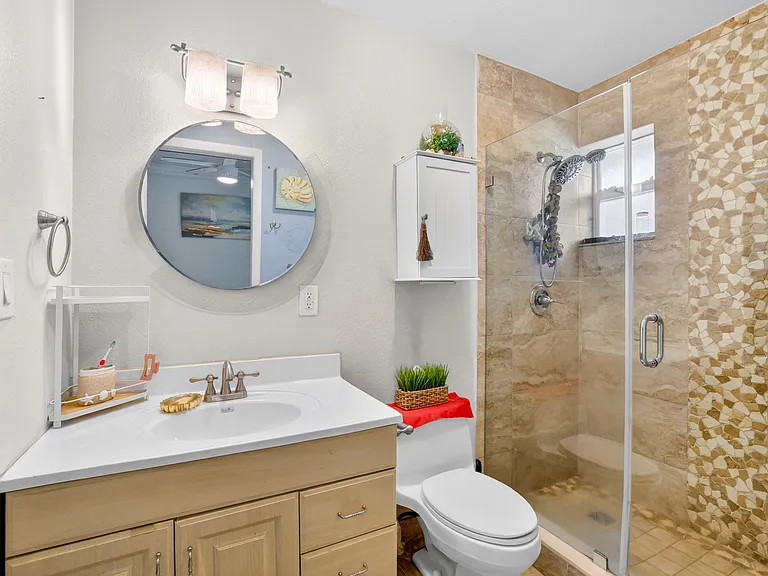 3207 Marine Dr #D — Photo 19