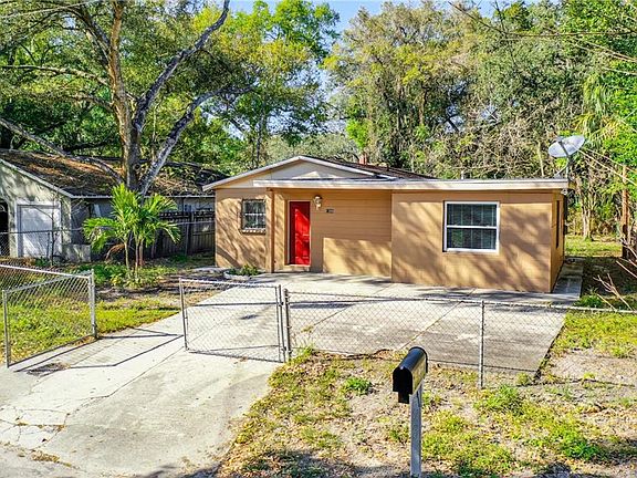 2nd image of 1306 E Palifox St