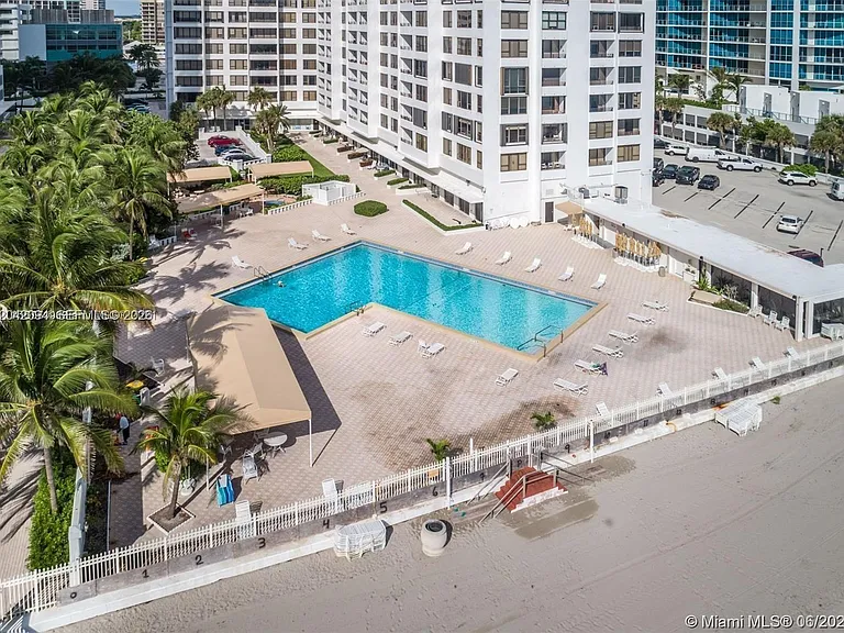 3505 S Ocean Dr #606 — Photo 47