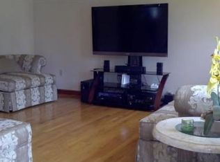 837 Amesbury Rd, Haverhill, MA 01830