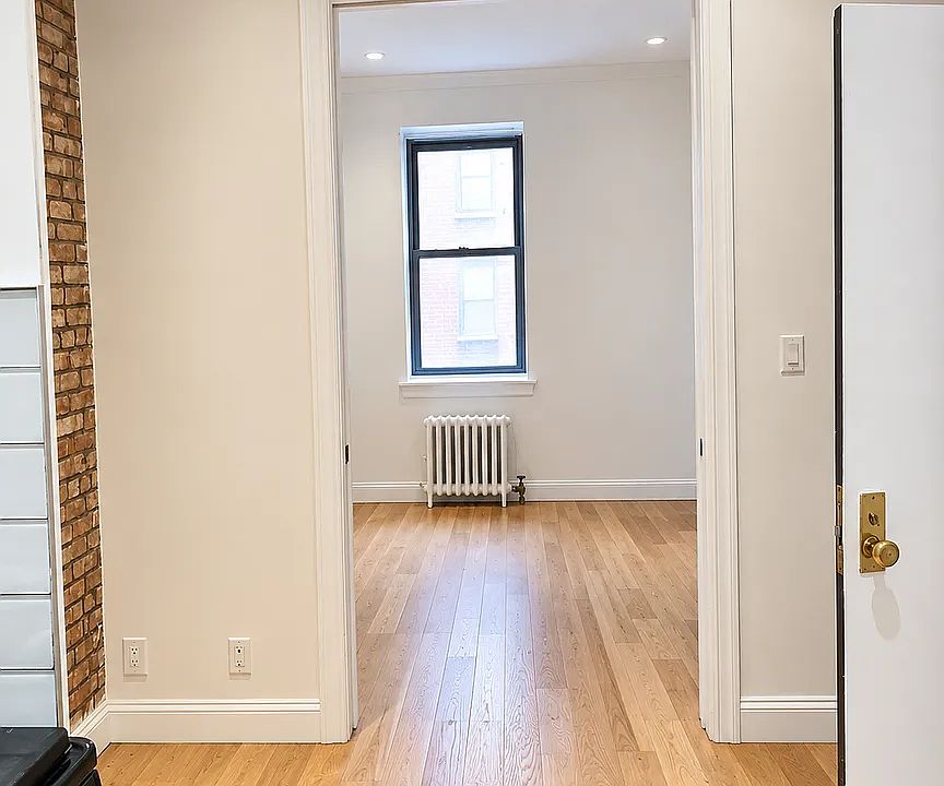 1st image of 504 E 88th St APT 1D