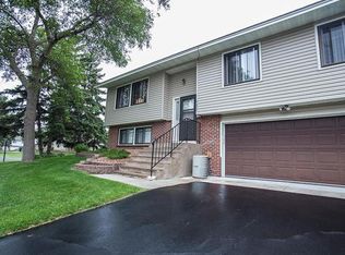 9400 Tyler St NE, Blaine, MN 55434