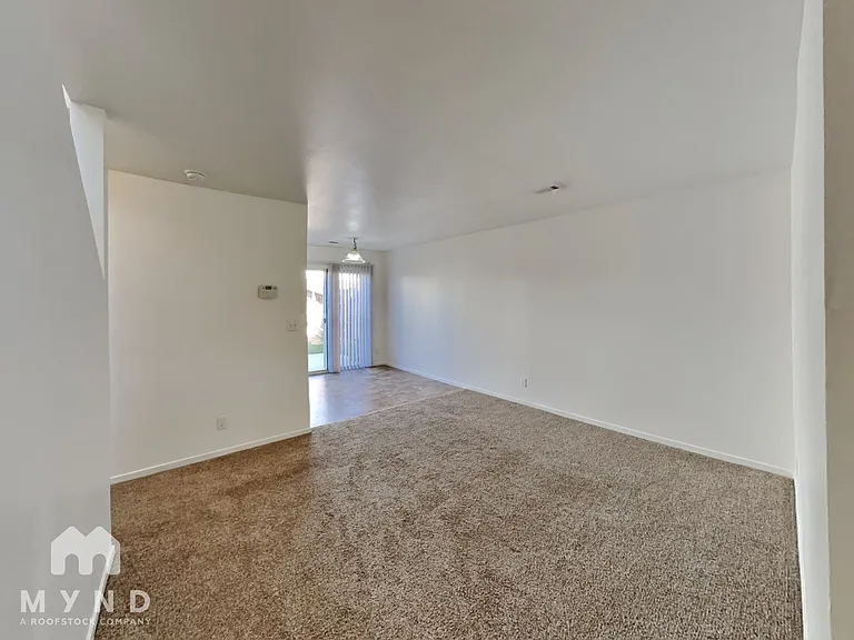 506 Northgate Dr #C — Photo 3