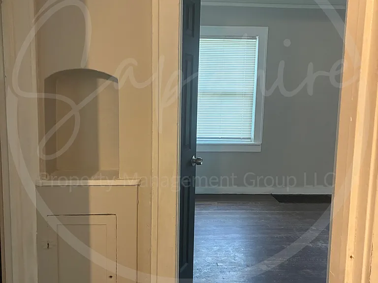 5430 Michigan Ave — Photo 17
