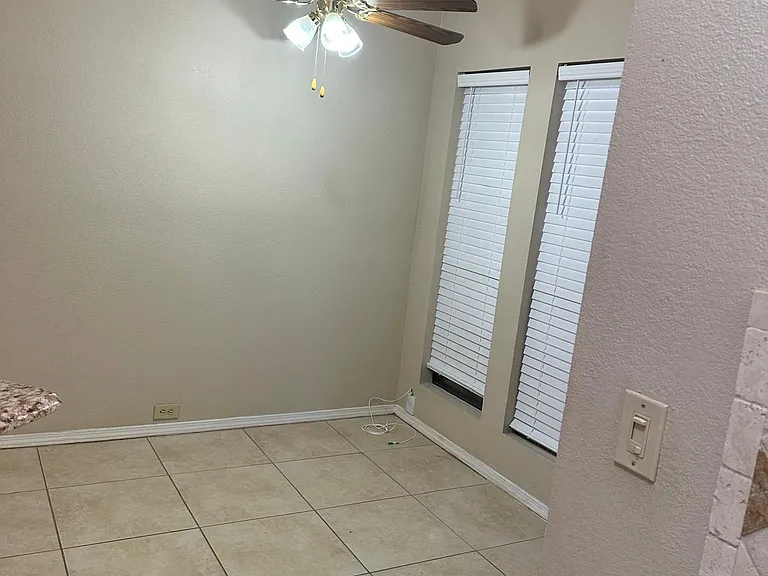 6304 Cupertino Trl — Photo 23
