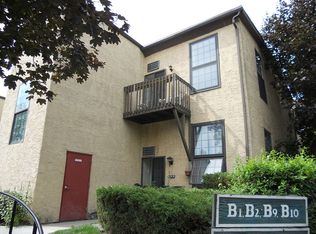 252 Harris St APT 14, East Stroudsburg, PA 18301