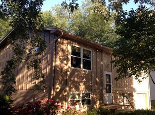 528 NE 3rd St, Blue Springs, MO 64014