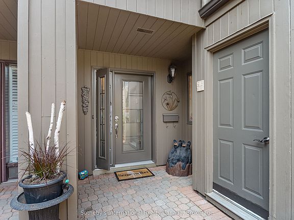 4th image of 8 Beck Blvd #10