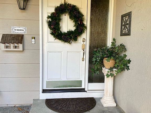 3rd image of 3766 Woodbark Ct