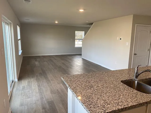 22454 Reeve Rd — Photo 6