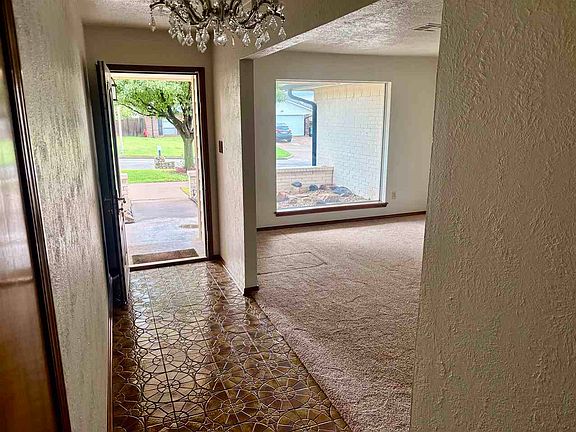 2nd image of 216 SW 78th St