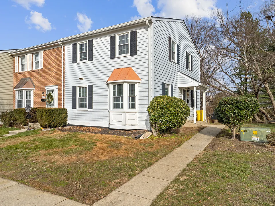 1714 Foxdale Ct