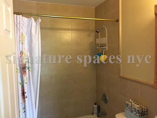 Rented by Signature Spaces NYC Corp | media 17