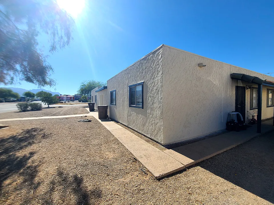 1535 E 29th Ave #4