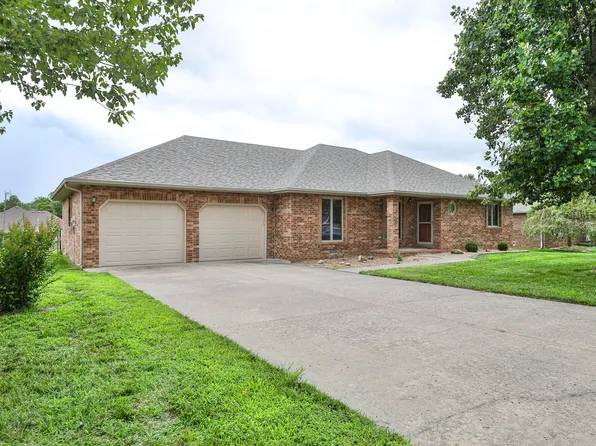 1660 S Meadow Lane, Bolivar, MO 65613