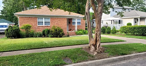 1714 Hancock Ave Photo 1