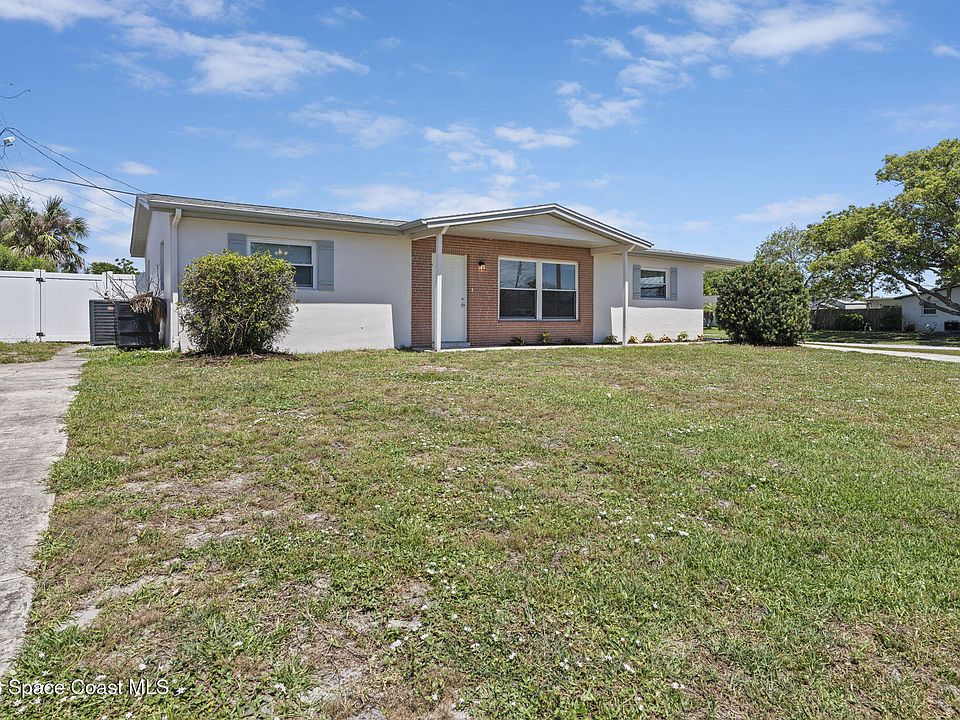 1st image of 676 Ixora Dr