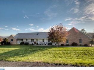 7 Steeple Dr, Robesonia, PA 19551