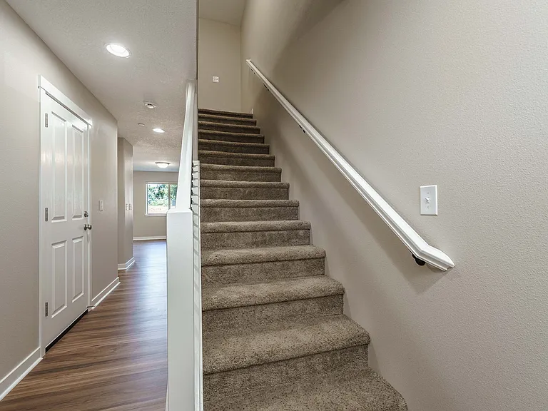 836 NE 109th Ct — Photo 15