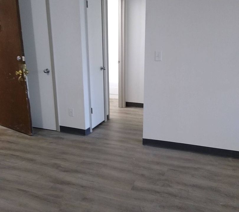 2nd image of 209 Holiday Rd #230
