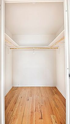 4th image of 324 Pleasant Ave APT 2E