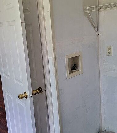 4th image of 8936 Turner Dr
