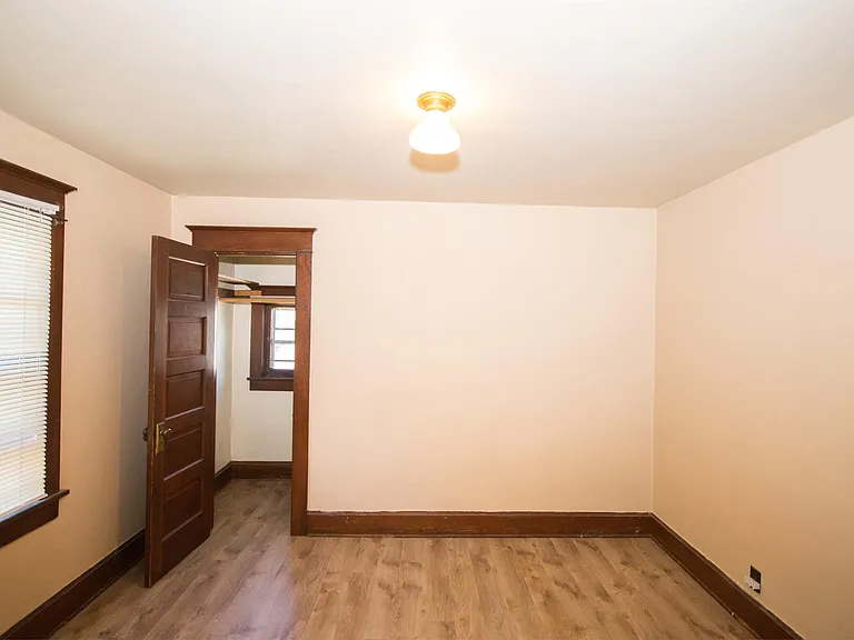 427 SW 5th St #C — Photo 13