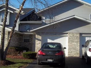 676 N Tamarac Blvd, Addison, IL 60101