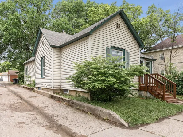 810 27th Ave N, Minneapolis, MN 55411