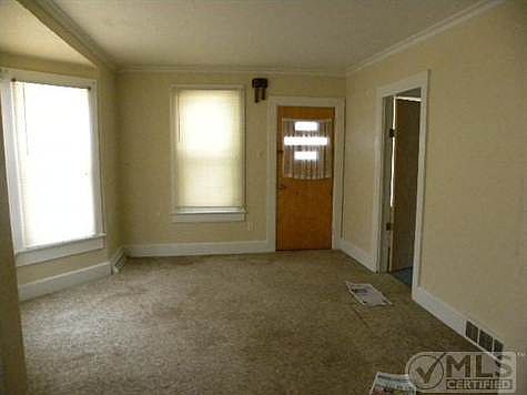 3rd image of 629 E A St