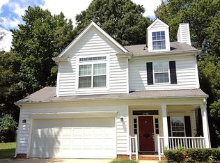 2205 Thorson Hill Ct, Charlotte, NC 28212