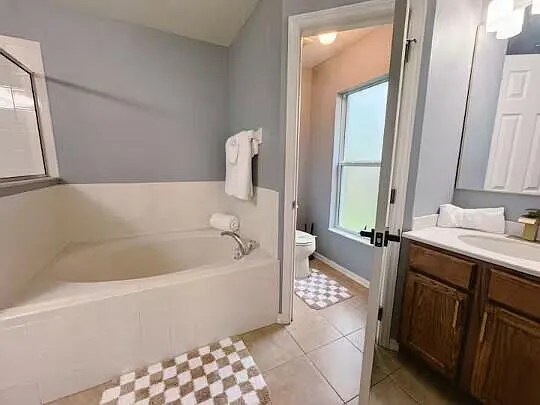 302 NE Greenbrier Ave — Photo 25