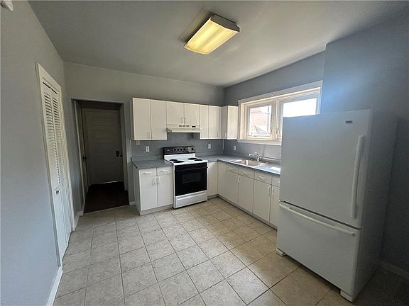 4th image of 218 E Susquehanna St APT 1B