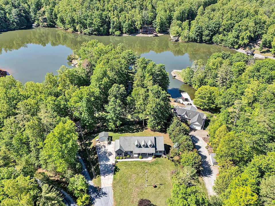 1st image of 1805 Carroll Rd