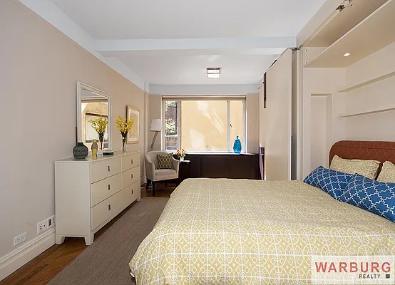 Sold by Warburg | media 24