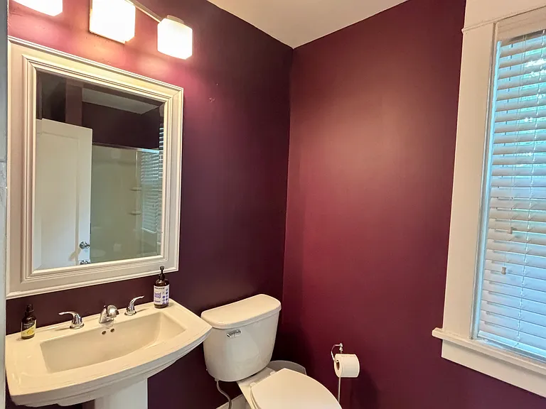 510 W Main St — Photo 13
