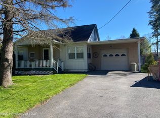 4242 Bear Creek Blvd, Bear Creek Township, PA 18702