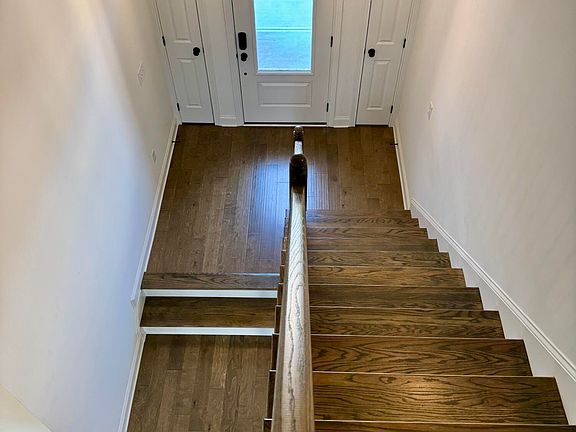 2nd image of 2119 Lantern Park Ln
