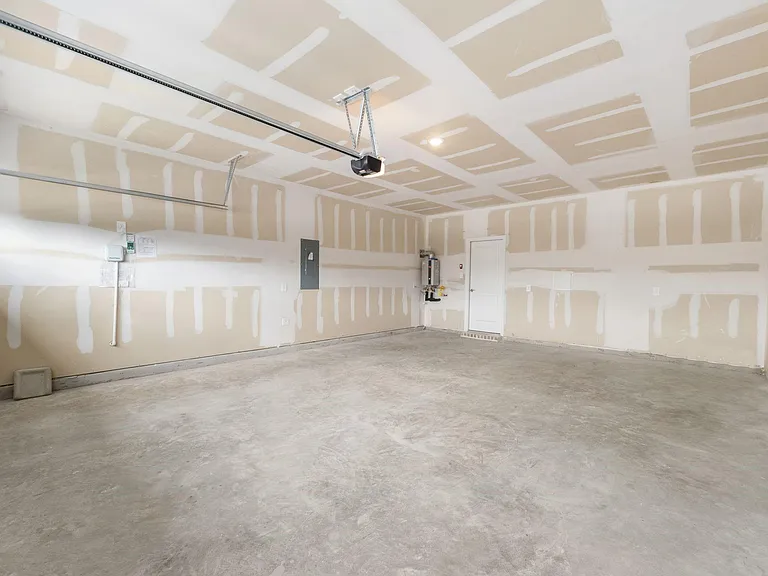 1737 Arches Rd — Photo 10