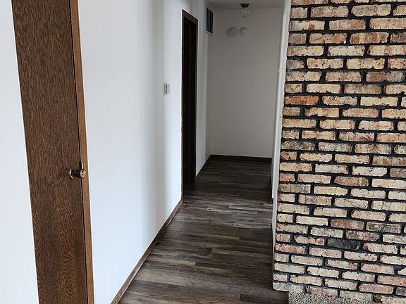 5th image of 1804 S Stephen Ave APT 6