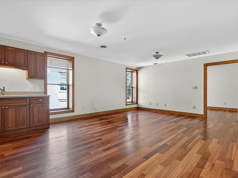 432 Broadway #26 — Photo 5