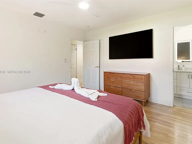 10795 SW 34th St #1 — Photo 17