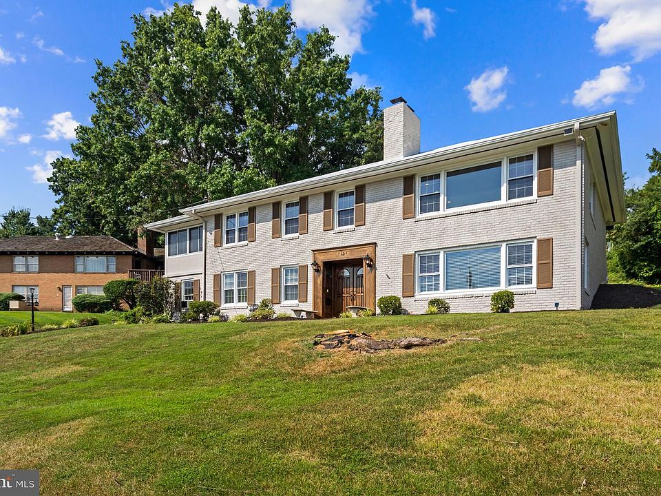 1st image of 7302 Park Terrace Dr