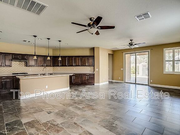 5th image of 4106 W Federal Way