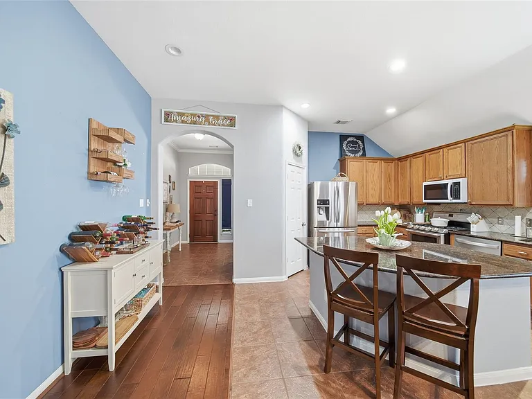 4910 Ivory Meadows Ln — Photo 8