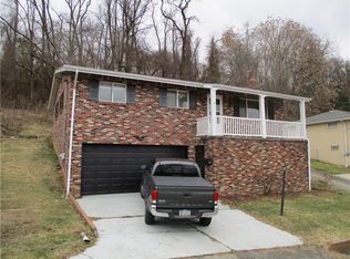 941 Oakland Ave, Charleroi, PA