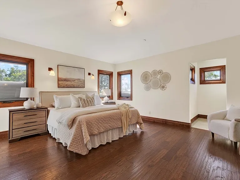 41 S Circle Dr — Photo 25