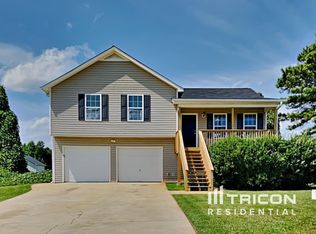89 Pin Oak Ct, Dallas, GA 30157